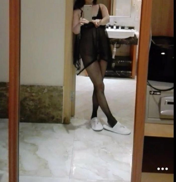 说重点Sao，泄火，熟女，喜欢3P，不喜勿扰。